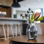 Airport Hotel, Отель