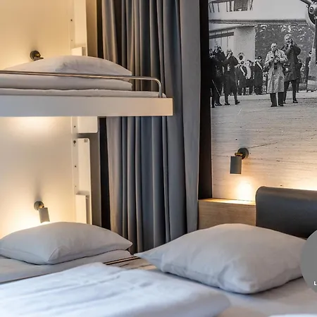 Airport Hotel, Hotel 3*