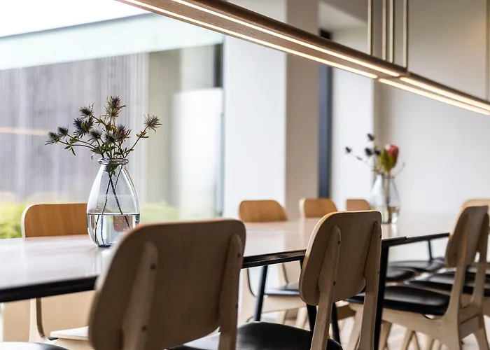 Hotel Airport Hotel,